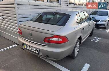 Ліфтбек Skoda Superb 2012 в Києві