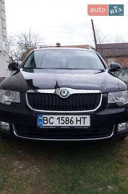 Универсал Skoda Superb 2013 в Трускавце