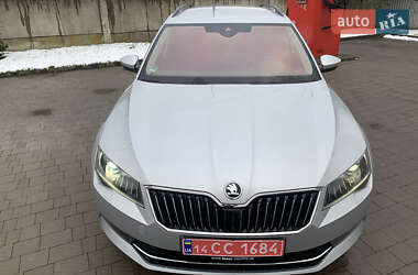 Універсал Skoda Superb 2016 в Стрию