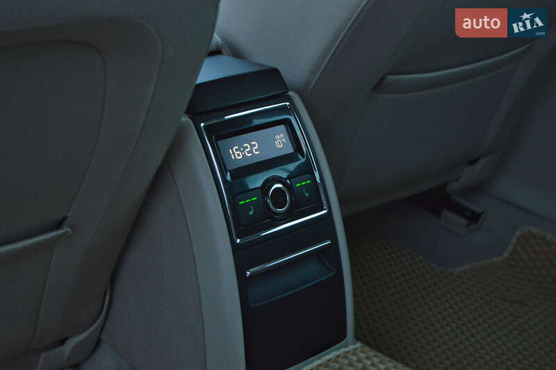 Лифтбек Skoda Superb 2010 в Стрые