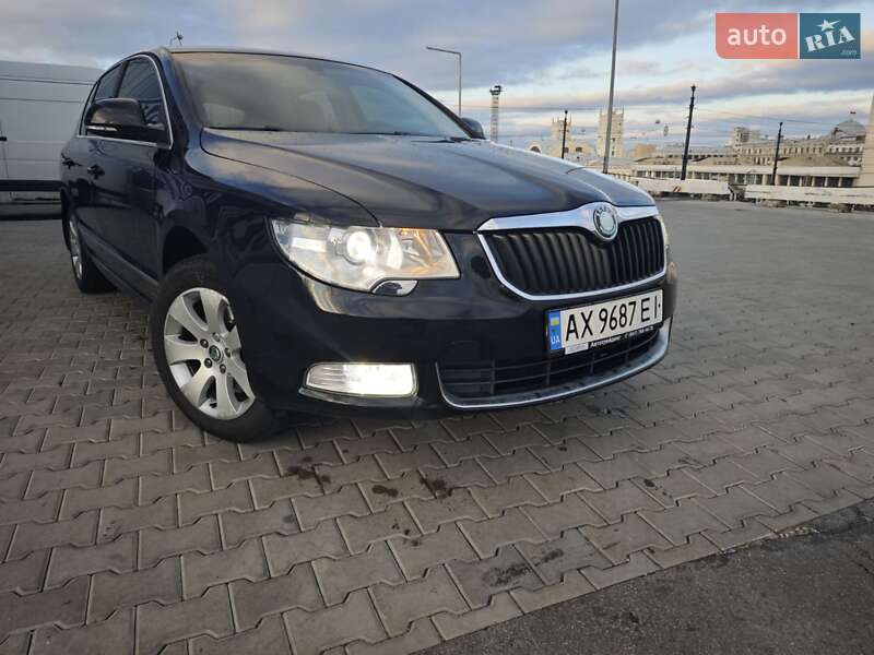 Лифтбек Skoda Superb 2009 в Харькове