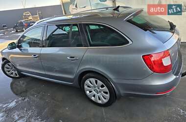 Універсал Skoda Superb 2010 в 