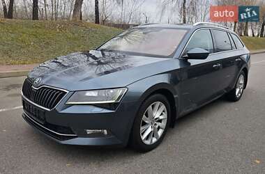 Универсал Skoda Superb 2017 в Киеве