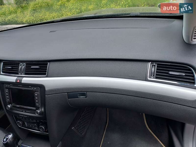 Универсал Skoda Superb 2013 в Балте