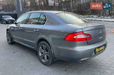 Ліфтбек Skoda Superb 2008 в Чернівцях