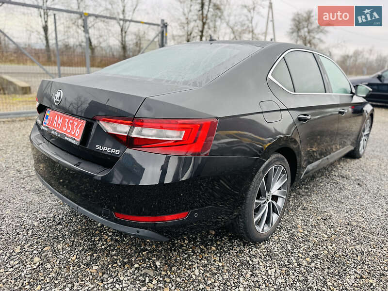 Лифтбек Skoda Superb 2017 в Иршаве