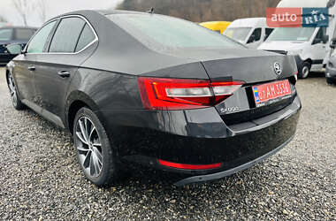 Лифтбек Skoda Superb 2017 в Иршаве