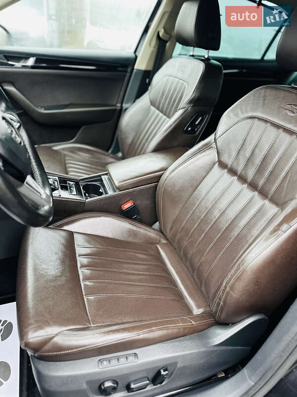 Лифтбек Skoda Superb 2017 в Иршаве