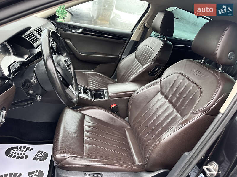 Лифтбек Skoda Superb 2017 в Иршаве