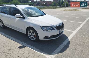 Универсал Skoda Superb 2014 в 