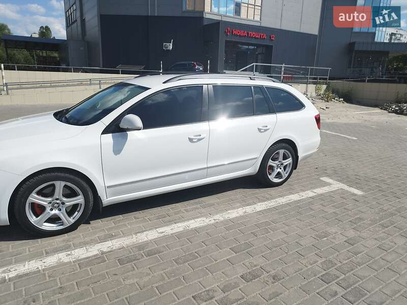 Универсал Skoda Superb 2014 в Харькове