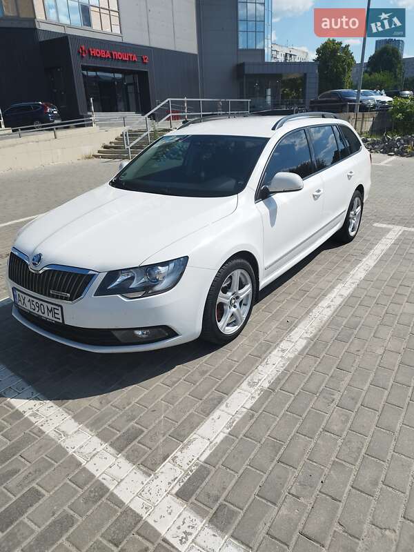 Универсал Skoda Superb 2014 в Харькове