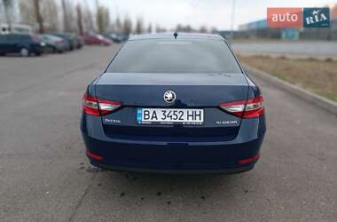 Лифтбек Skoda Superb 2017 в Кривом Роге