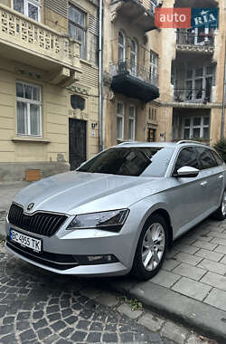 Універсал Skoda Superb 2017 в Львові