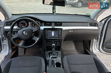 Ліфтбек Skoda Superb 2013 в Чернівцях