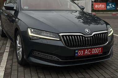 Лифтбек Skoda Superb 2019 в Луцке