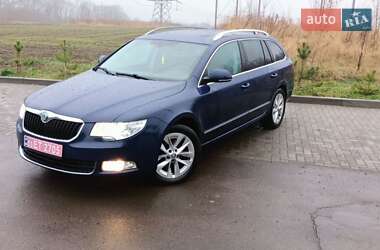 Універсал Skoda Superb 2010 в Рівному