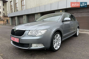 Лифтбек Skoda Superb 2009 в Ровно