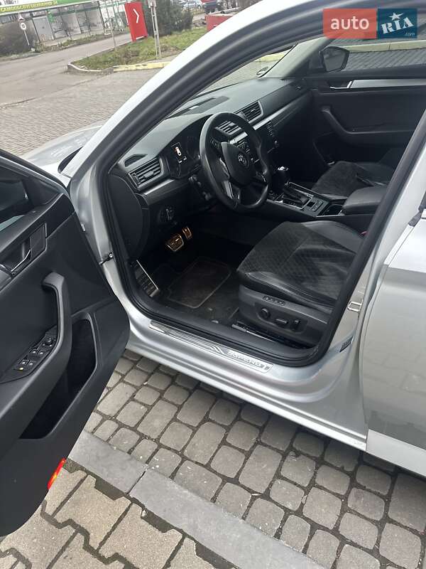 Универсал Skoda Superb 2017 в Ивано-Франковске