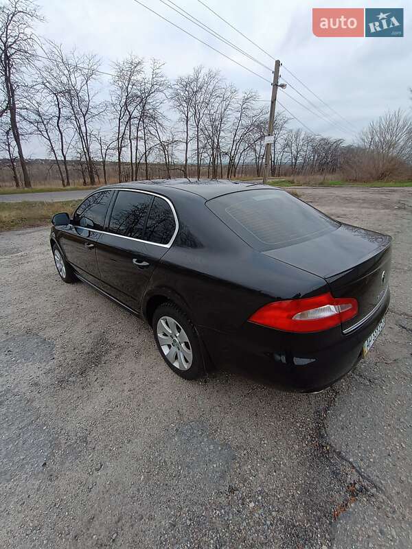 Лифтбек Skoda Superb 2013 в Запорожье фото 4 Лифтбек Skoda Superb 2013 в Запорожье