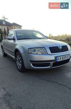 Лифтбек Skoda Superb 2003 в Калиновке