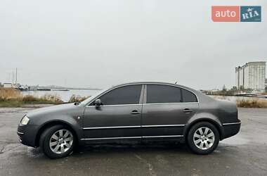 Ліфтбек Skoda Superb 2004 в Миколаєві