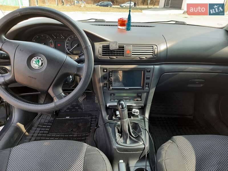 Лифтбек Skoda Superb 2007 в Черкассах