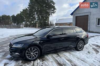 Універсал Skoda Superb 2018 в Радивиліві