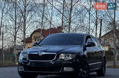 Ліфтбек Skoda Superb 2010 в Дрогобичі