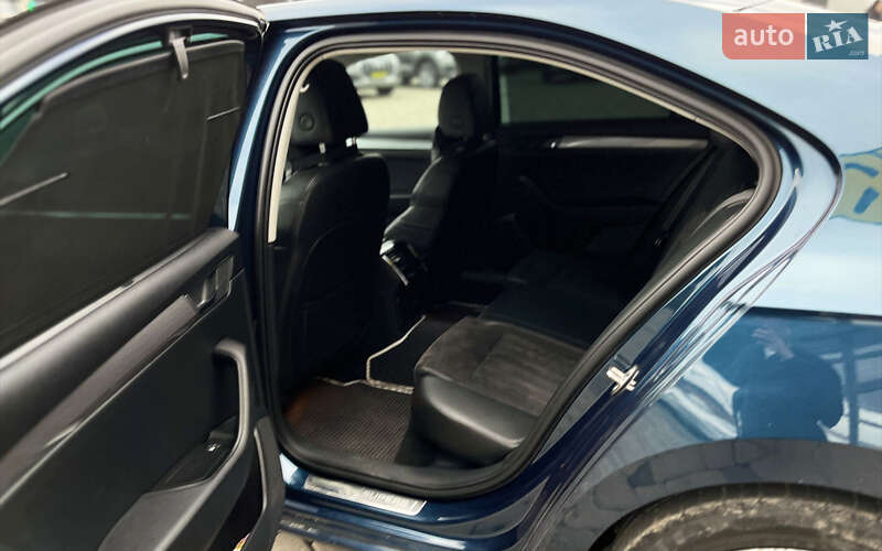 Лифтбек Skoda Superb 2016 в Мукачево