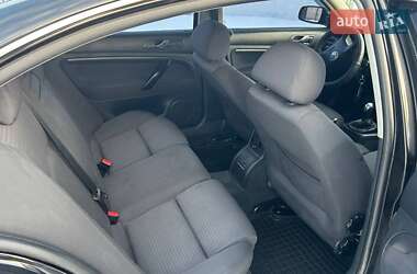 Лифтбек Skoda Superb 2005 в 