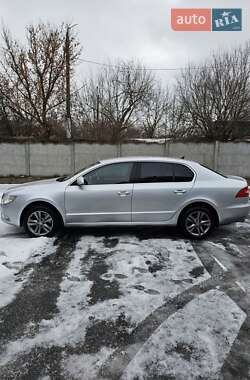 Лифтбек Skoda Superb 2010 в Харькове