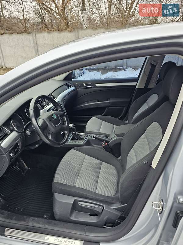 Лифтбек Skoda Superb 2010 в Харькове