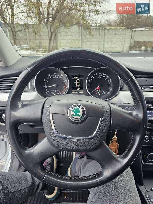 Лифтбек Skoda Superb 2010 в Харькове