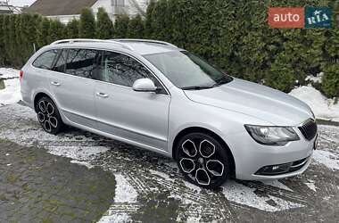 Універсал Skoda Superb 2014 в Дубні