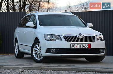 Універсал Skoda Superb 2014 в Дрогобичі