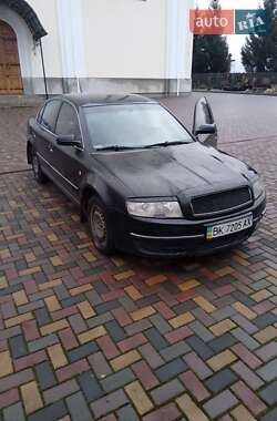 Ліфтбек Skoda Superb 2005 в Млиніві