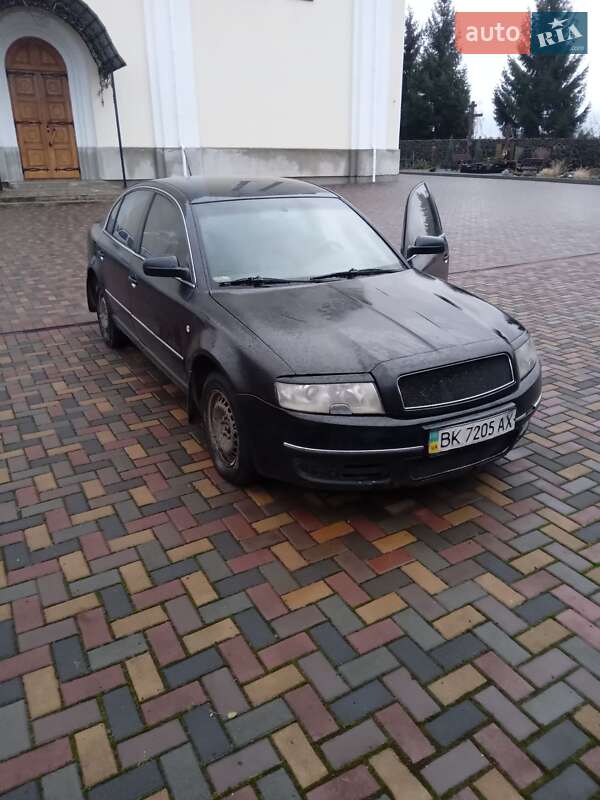 Ліфтбек Skoda Superb 2005 в 