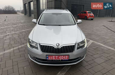 Универсал Skoda Superb 2014 в 