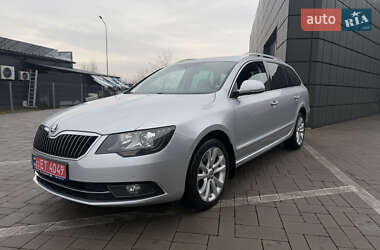 Универсал Skoda Superb 2014 в 