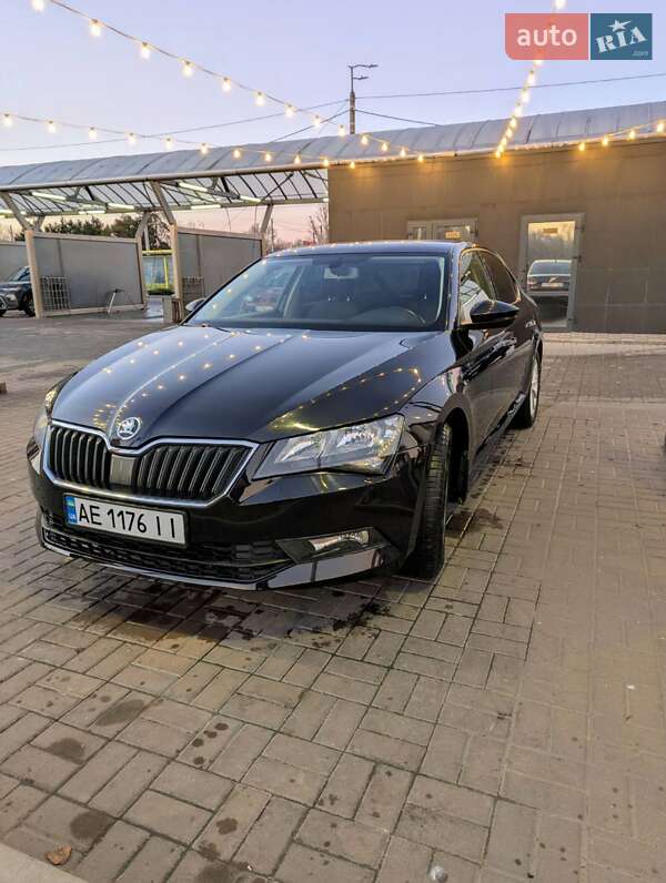 Skoda Superb 2016
