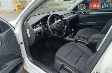 Універсал Skoda Superb 2014 в 