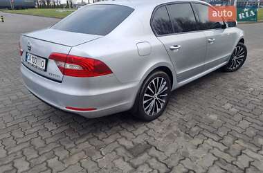 Ліфтбек Skoda Superb 2014 в Києві