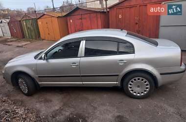 Ліфтбек Skoda Superb 2005 в Чернігові