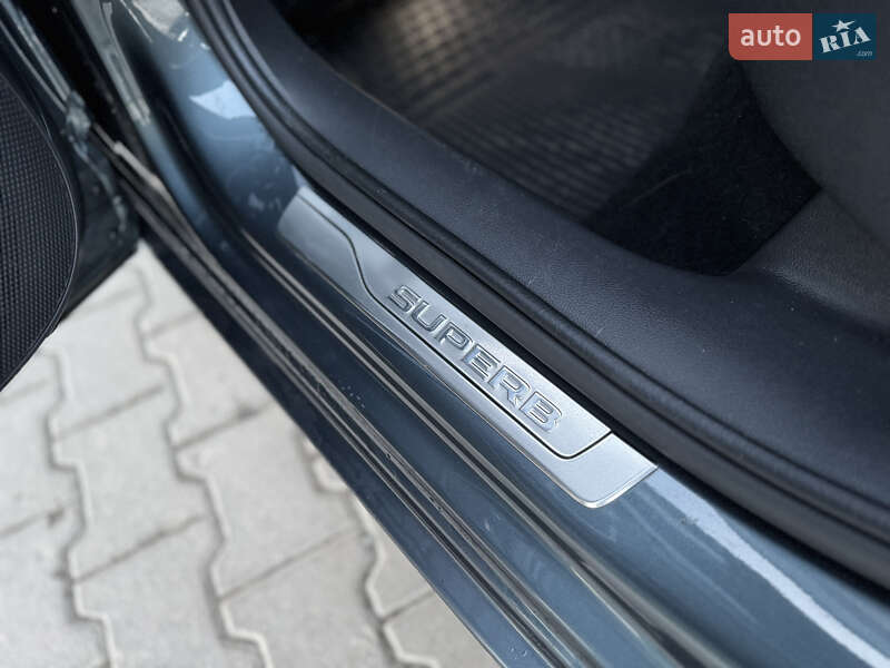 Лифтбек Skoda Superb 2019 в Мукачево