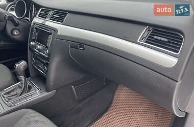 Лифтбек Skoda Superb 2010 в 