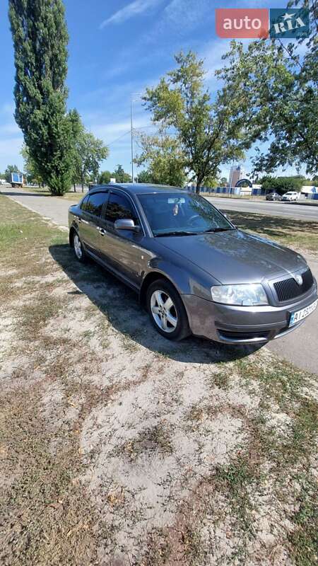 Лифтбек Skoda Superb 2005 в Броварах