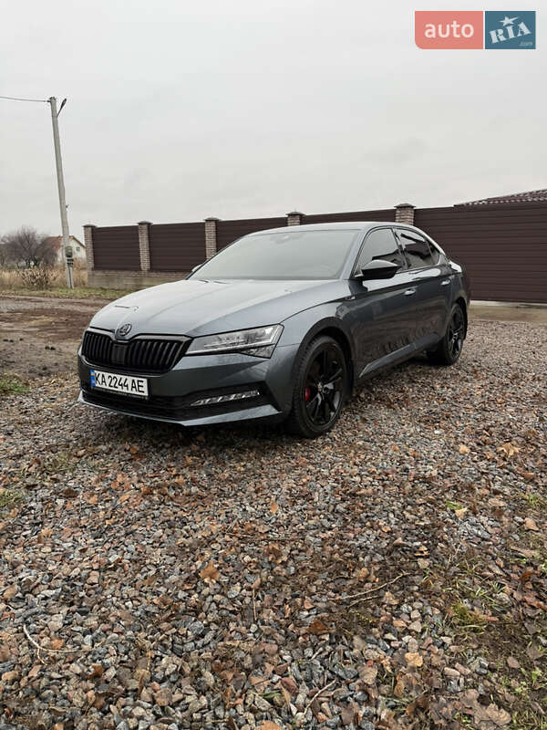 Ліфтбек Skoda Superb 2021 в Києві