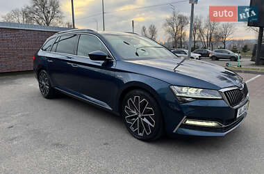 Універсал Skoda Superb 2019 в Києві