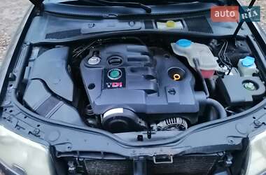 Лифтбек Skoda Superb 2002 в 